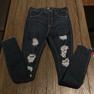 Hollister high rise very stretchy jeans